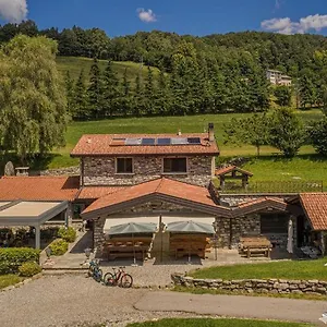 Agriturismo La Nevera Ланцо-д’Интельви