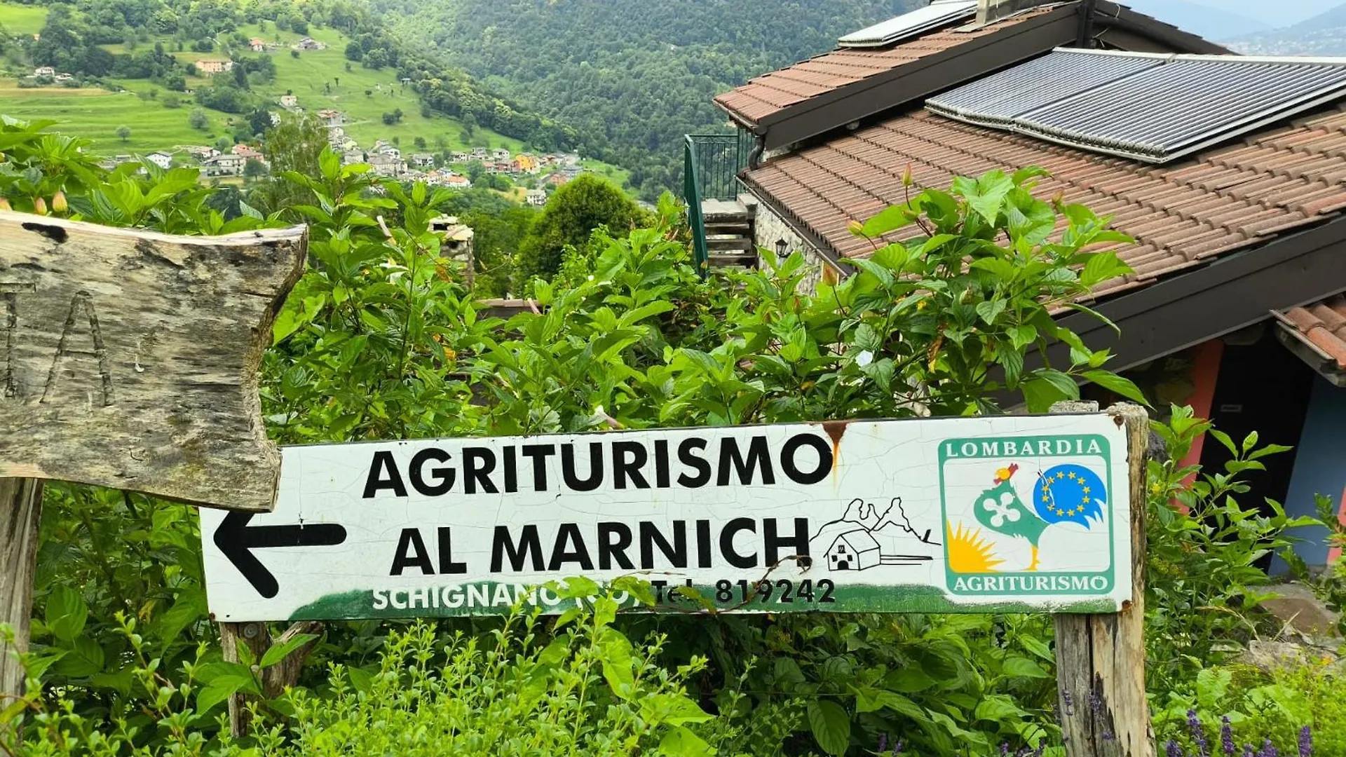 Agriturismo Al Marnich Schignano  Alojamento de Turismo Rural Schignano (Como)