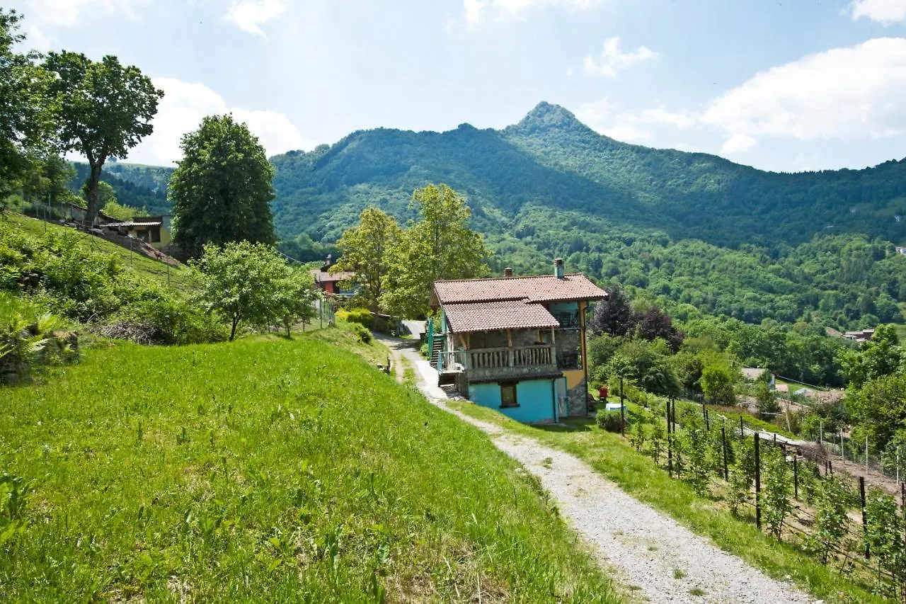 Alojamento de Turismo Rural Agriturismo Al Marnich Schignano  Itália