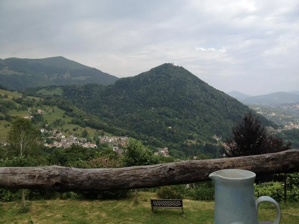 Farm stay Agriturismo Al Marnich Schignano  Italy
